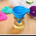 CORONG SILIKON LIPAT